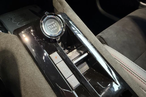 Alfa Romeo Junior Ibrida Speciale 107kW (145CV)