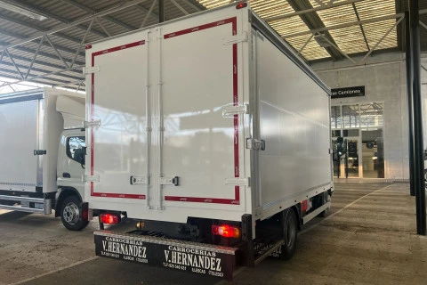 Fuso FA Canter 9C18 Botellero