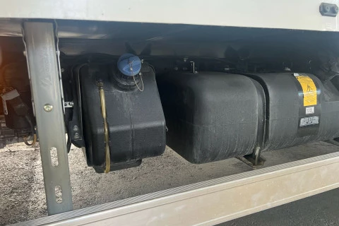 Fuso FA Canter 9C18 Botellero