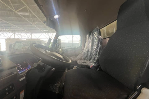 Fuso FA Canter 9C18 Botellero