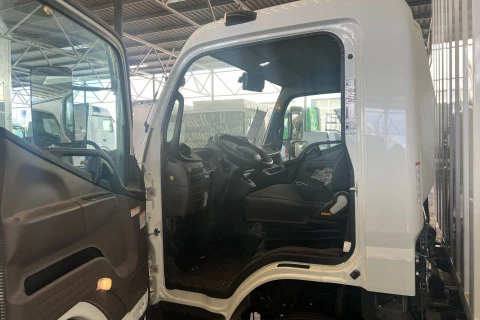 Fuso FA Canter 9C18 Botellero