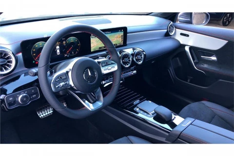 Mercedes-Benz CLA CLA 180