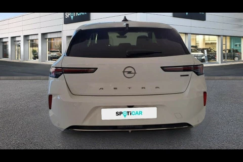 Opel Astra Elegance 1.6T 180 CV AT8