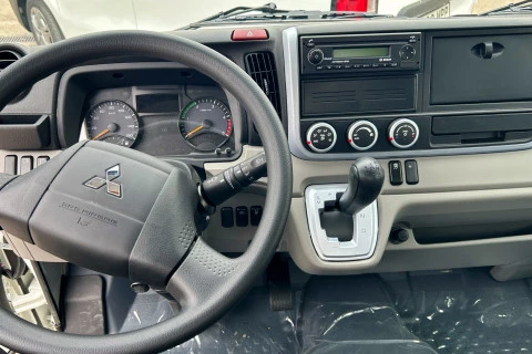 Mitsubishi Fuso Canter 3S15   / 2800