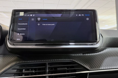 Peugeot 208 Allure HYBRID 110 eDCS6