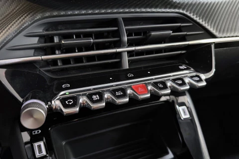 Peugeot 208 Allure HYBRID 110 eDCS6