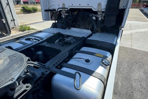 Mercedes-Benz Actros 1848 LS