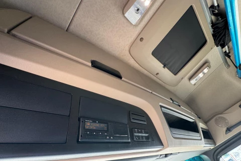 Mercedes-Benz Actros 1848 LS
