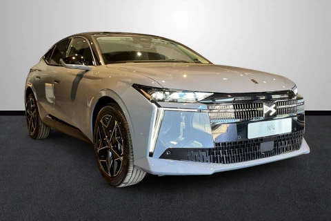 DS Nº4 Hybrid 145 Étoile Alcantara@