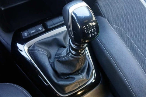 Opel Corsa 1.2 T XHL GS 74 kW (100 CV)