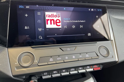 Peugeot 308 5P Allure Hybrid MHEV 145 e-DCS6