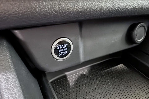 Nissan Qashqai DIG-T 117kW (158CV) mHEV CVT Acenta