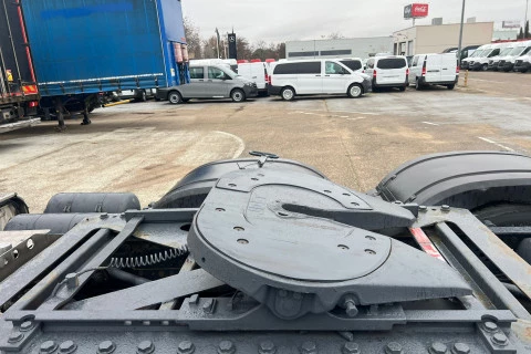 Mercedes-Benz Arocs 2663 LS 6X4