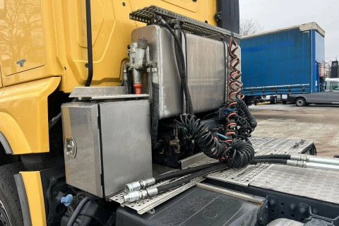 Mercedes-Benz Arocs 2663 LS 6X4