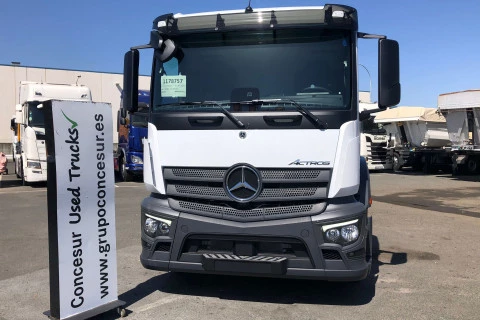 Mercedes-Benz Actros 1830 LS