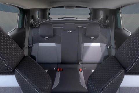 Opel Frontera 1.2T XHT Hybrid eDCT6 107kW Ultimate