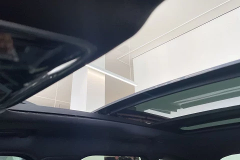 Land Rover Range Rover Velar 2.0 I4 PHEV Dynamic SE 4WD Auto 297 kW (404 CV)