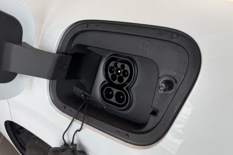 Leapmotor C10 C10 REEV 28.4 kWh Design Auto