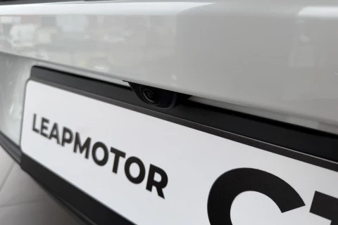 Leapmotor C10 C10 REEV 28.4 kWh Design Auto