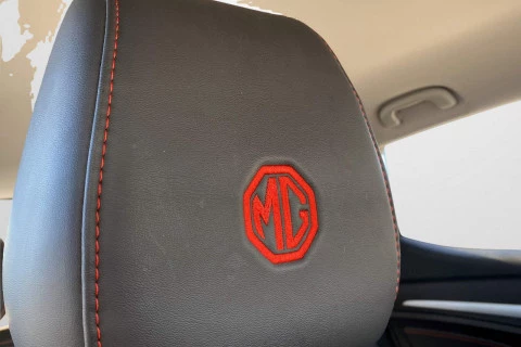 MG ZS 1.5 Luxury