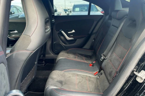 Mercedes-Benz CLA CLA 200