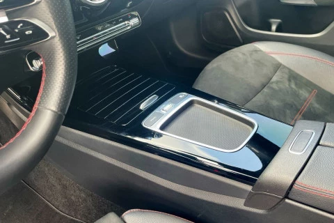 Mercedes-Benz CLA CLA 200
