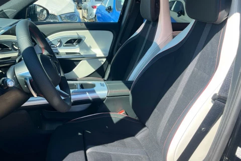 Mercedes-Benz GLB GLB 250+