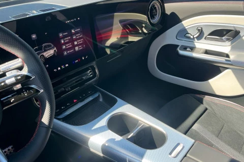 Mercedes-Benz GLB GLB 250+