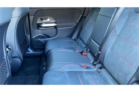 Mercedes-Benz GLB GLB 200 d