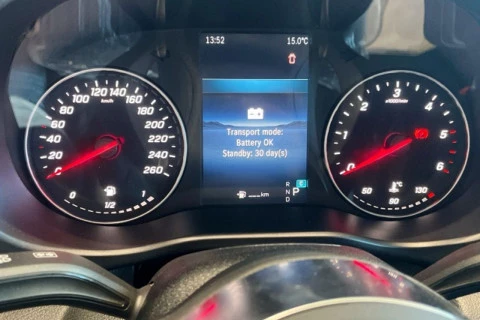 Mercedes-Benz Vito 114CDI AT 100kW Tourer Select Larga