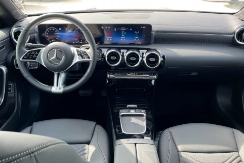 Mercedes-Benz CLA CLA 200 D DCT