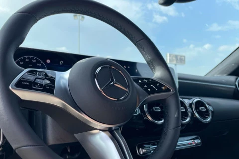 Mercedes-Benz CLA CLA 200 D DCT