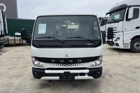 Mitsubishi Fuso Canter 3C13 /  2800
