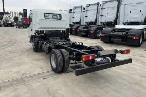 Mitsubishi Fuso Canter 3C13 /  2800