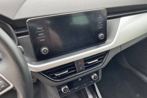 Skoda Kamiq 1.0 TSI 81kW (110CV) Emotion