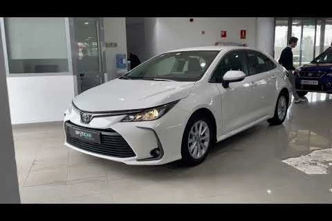 Toyota Corolla 1.6 VVT-i Sol