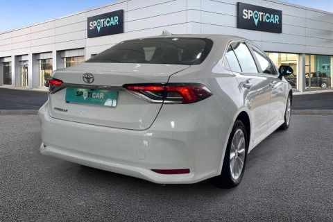 Toyota Corolla 1.6 VVT-i Sol