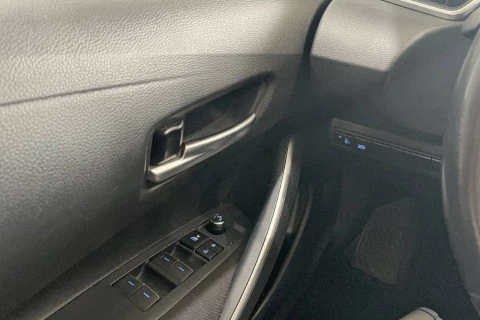 Toyota Corolla 1.6 VVT-i Sol