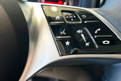 Mercedes-Benz Vito 116CDI AT 120kW Tourer Pro Larga