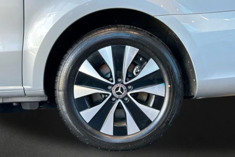 Mercedes-Benz Vito 116CDI AT 120kW Tourer Pro Larga