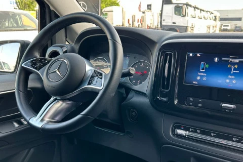 Mercedes-Benz Vito 116CDI AT 120kW Tourer Select Larga