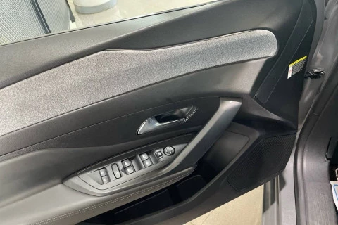 Peugeot 308 5P Allure PureTech 130 S&S MAN