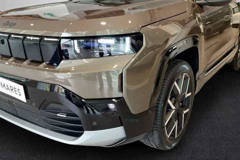 Jeep Compass Full Electric Jeep Compass BEV First Edi