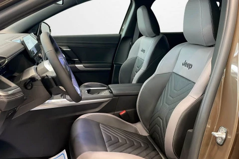 Jeep Compass Full Electric Jeep Compass BEV First Edi