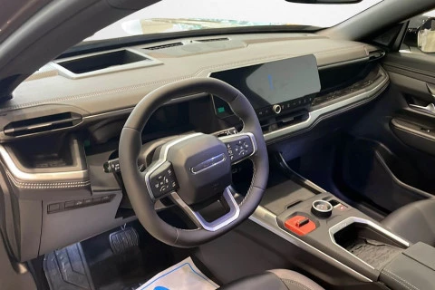 Jeep Compass Full Electric Jeep Compass BEV First Edi