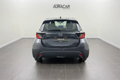 Mazda2 1.5 85 kW (116 CV) CVT Centre-line