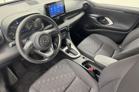 Mazda2 1.5 85 kW (116 CV) CVT Centre-line