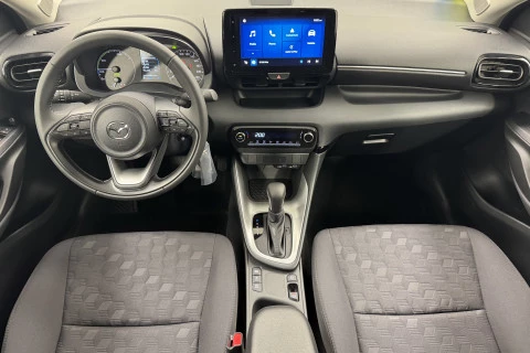 Mazda2 1.5 85 kW (116 CV) CVT Centre-line