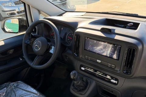 Mercedes-Benz Vito 114 CDI FURGON PRO LARGA