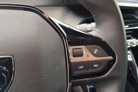 Peugeot 208 Active Puretech 100